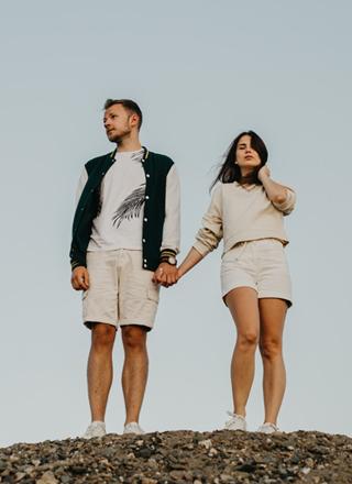couple-happy-mood-wear-leisure-shorts