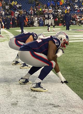players-posing-play-game-in-stadium-wear-American-football-pants