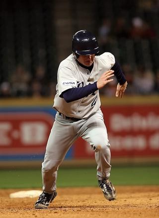 player-run-posing-play-in-ground-wear-baseball-uniform