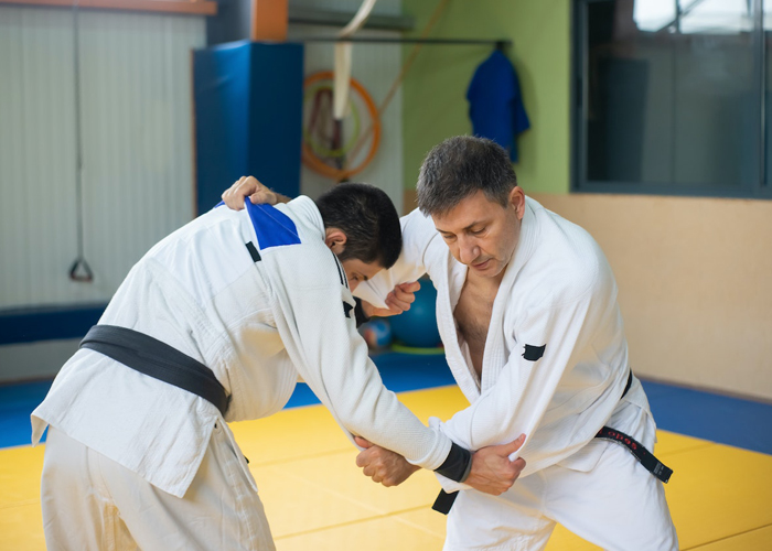 fighter-practice-judo-wear-judo-uniform