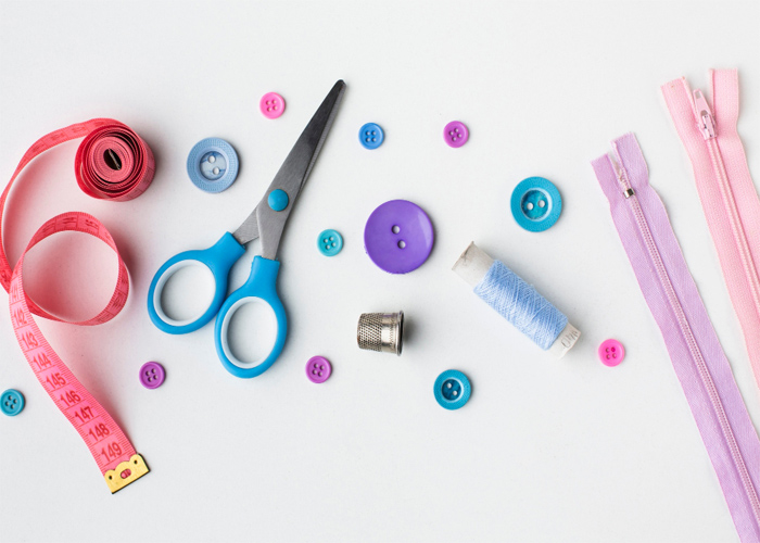 scissors-haberdashery-colorful-garment-accessories