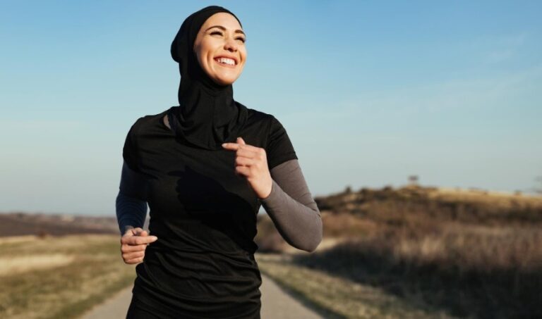 Modern Sports Hijabs: Materials, Benefits, and Styles for Every Athlete